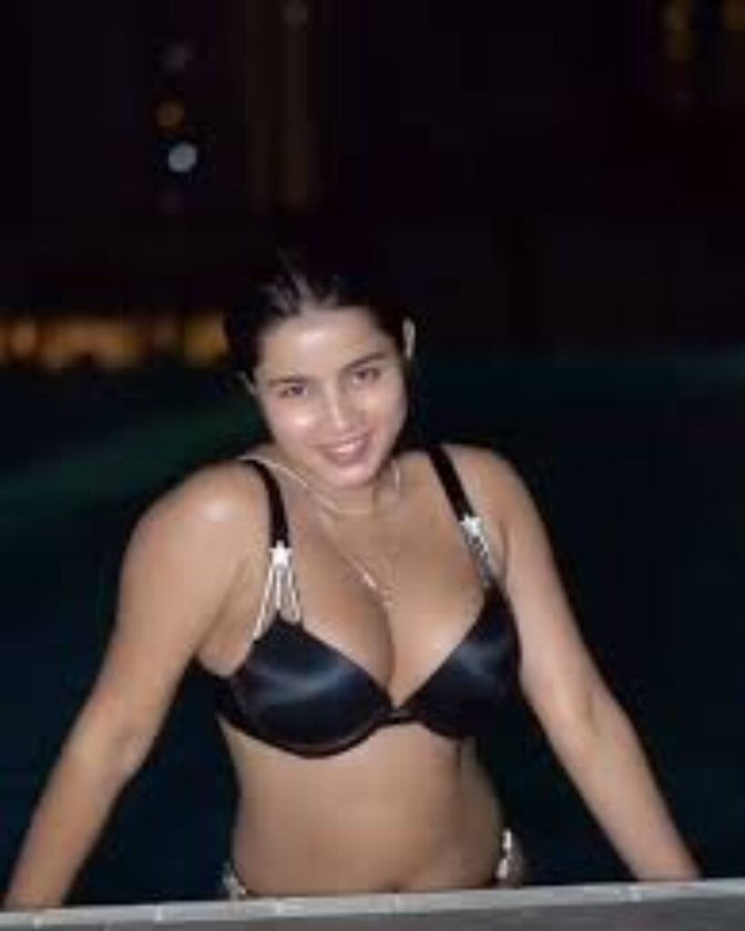 Lucky Rajor hot photo