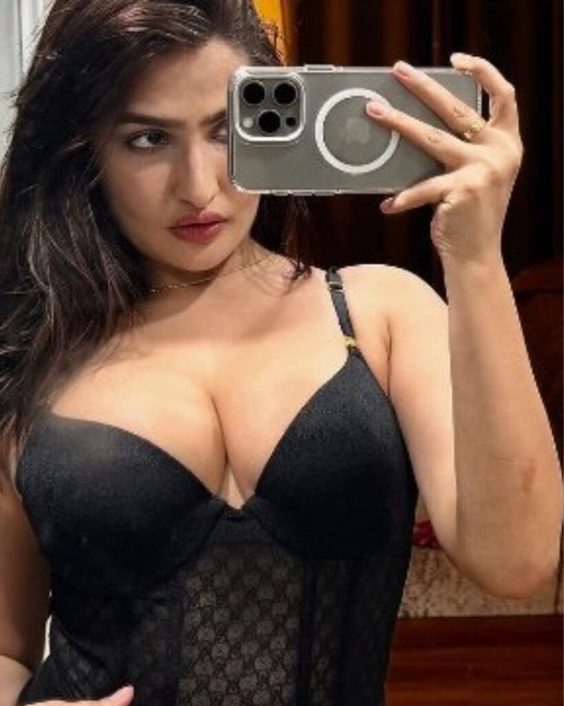 Sassy Poonam naked image