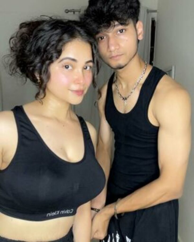 Srishshukla Blogs Santoor Mom Rachna sexy pic